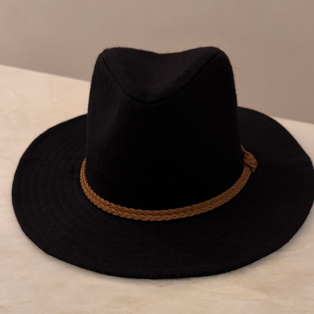 Black Wool Fedora Hat with braided Leather trim